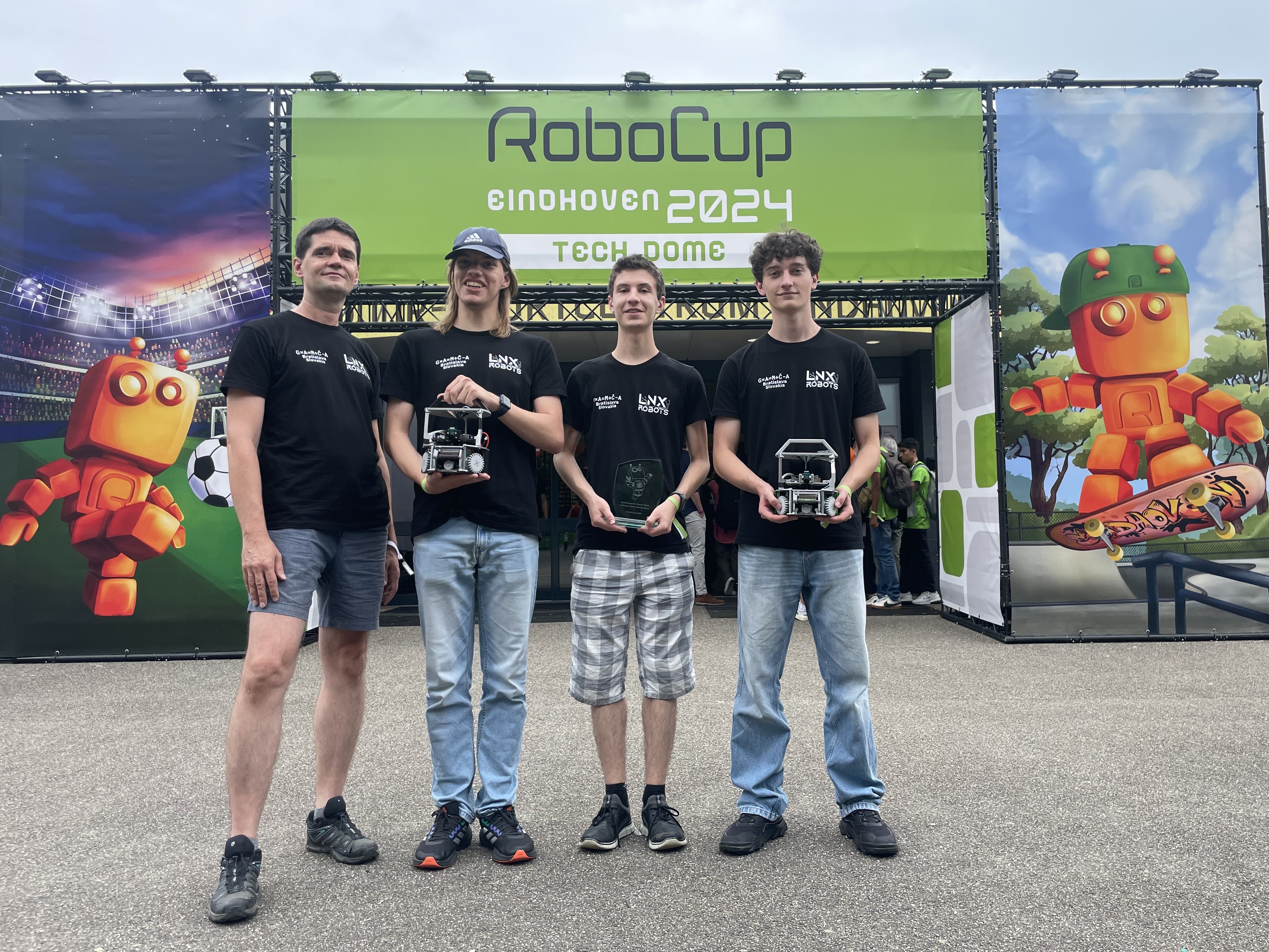 LNX Robots